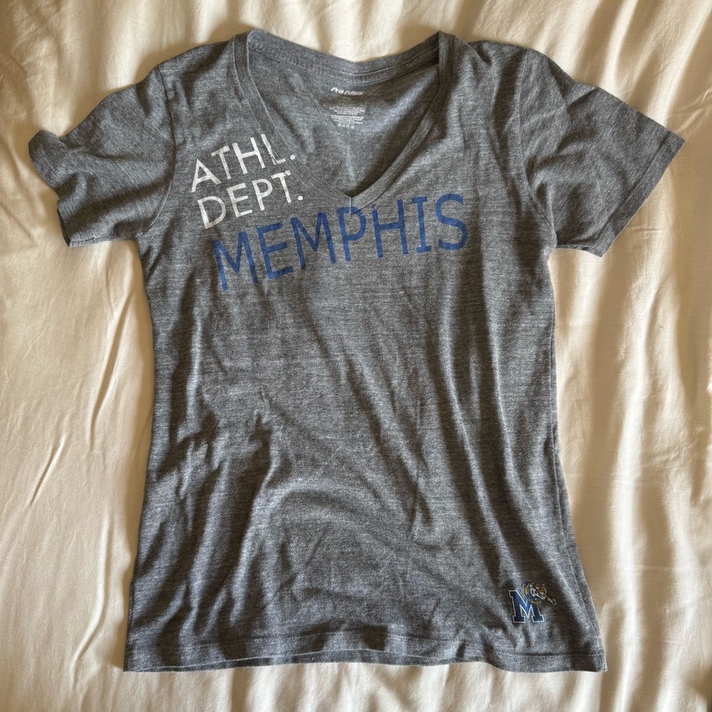 Gray Heather Crewneck University of Memphis V-neck Soft fitted t-shirt Size S